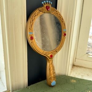 Snow White And The Seven Dwarfs Mirror Light Up And Musical Toy